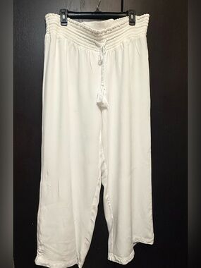 I.N.C. (International Concepts) Wide Leg Flowy Pant with Waist Detail